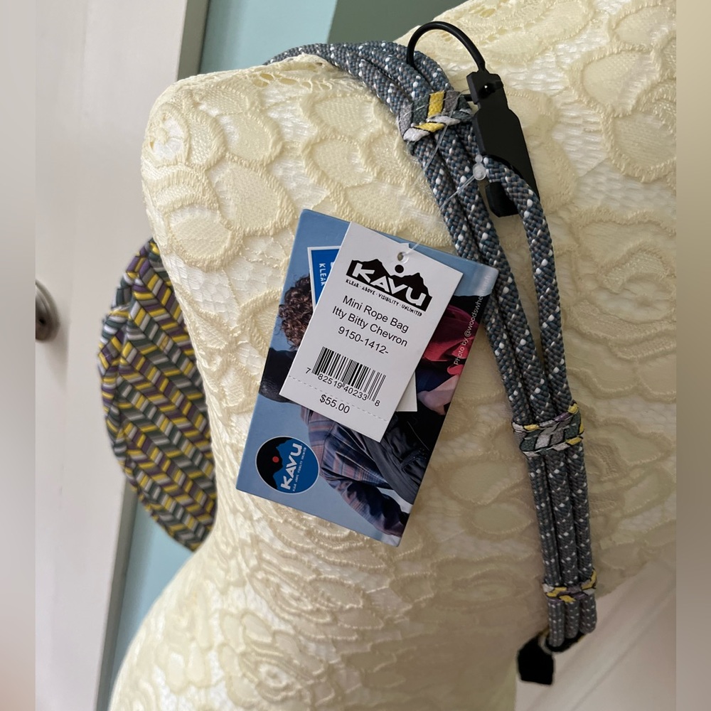 KAVU Rope Sling bag - Picture 2 of 4